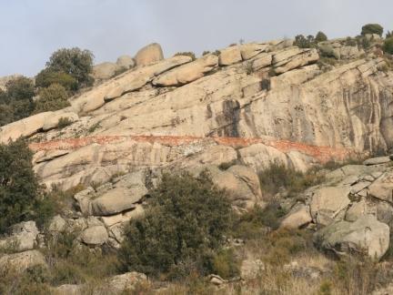 murete por Cerro Lechuza