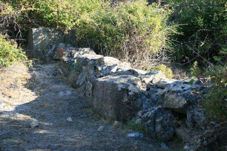 murete entre arquetas