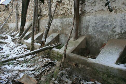 pesebres en las ruinas del pajar