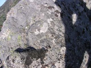 C de Cerceda en la roca anterior